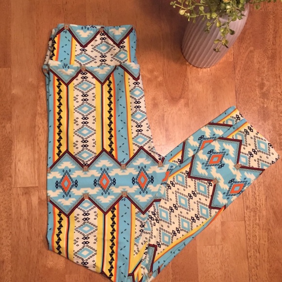 LuLaRoe Pants - Lularoe TC leggings